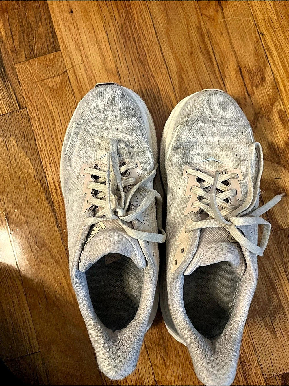 HOKA Bondi 8 Women's Athletic Shoes US 6